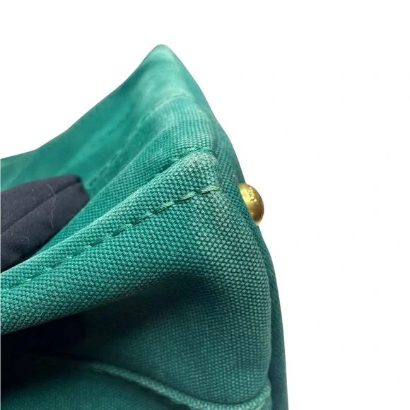 Authentic PRADA Canapa Tote with Gold Hardware & Crossbody Strap - Green Canvas - Picture 11 of 13
